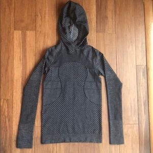 Lululemon hooded pullover